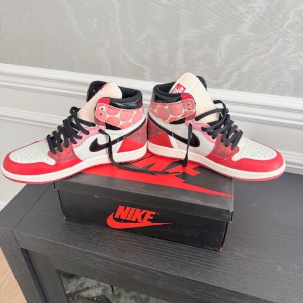 Nike Air Jordan Retro High Top Size 10 --Across The Spiderverse - Picture 5 of 9